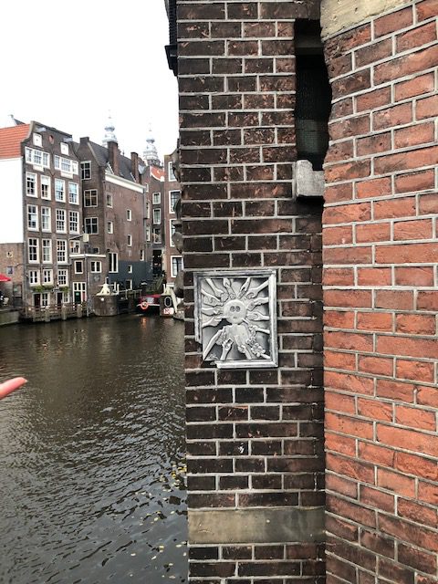 אומנות רחוב באמסטרדם