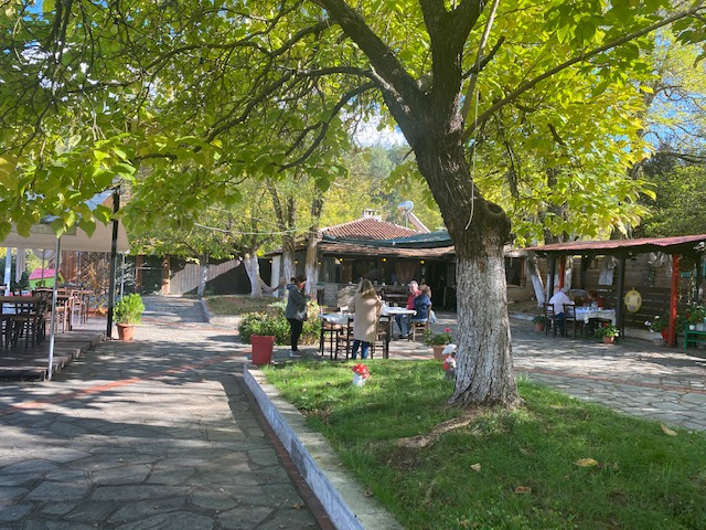 מסעדה בכפר גרבנה